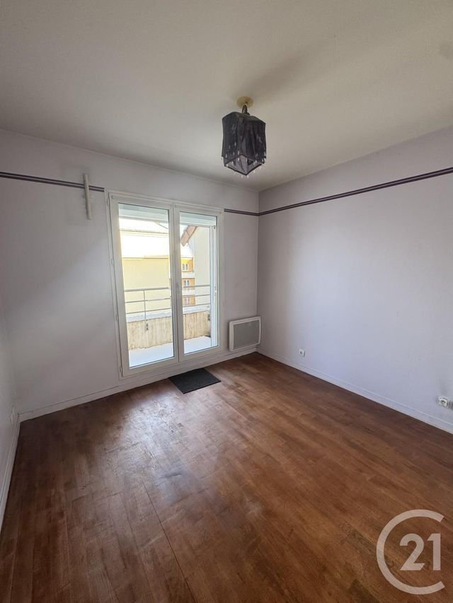 Appartement F5 &agrave; louer - 5 pi&egrave;ces - 99,53 m2 - Bretigny Sur Orge - 91 - ILE-DE-FRANCE
