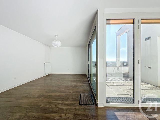 Appartement F4 &agrave; louer - 4 pi&egrave;ces - 80,60 m2 - Bretigny Sur Orge - 91 - ILE-DE-FRANCE