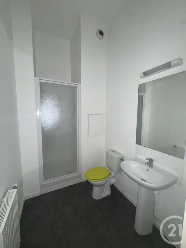 Appartement Studio &agrave; louer - 1 pi&egrave;ce - 27,70 m2 - Bretigny Sur Orge - 91 - ILE-DE-FRANCE