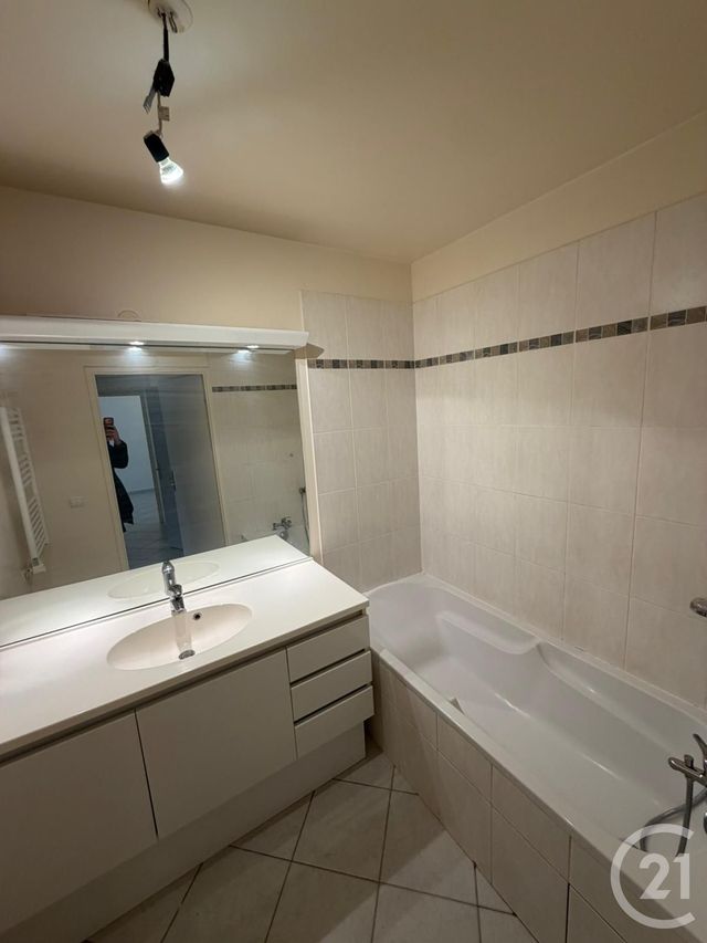 Appartement F3 &agrave; louer - 3 pi&egrave;ces - 59,25 m2 - Mennecy - 91 - ILE-DE-FRANCE