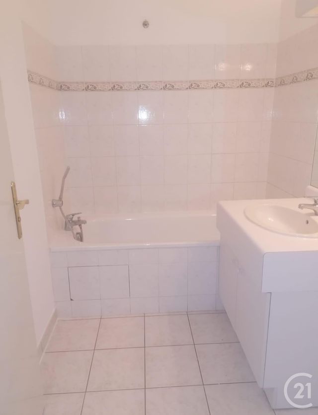 Appartement F2 &agrave; louer - 2 pi&egrave;ces - 47,59 m2 - Bretigny Sur Orge - 91 - ILE-DE-FRANCE