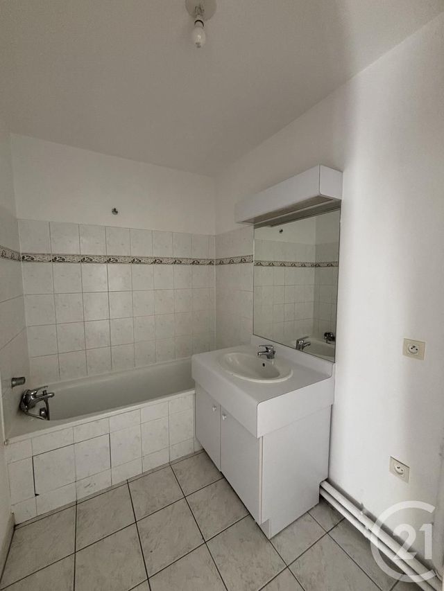 Appartement F2 &agrave; louer - 2 pi&egrave;ces - 47,59 m2 - Bretigny Sur Orge - 91 - ILE-DE-FRANCE