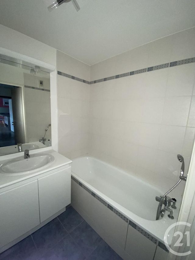 Appartement F3 &agrave; louer - 3 pi&egrave;ces - 74,30 m2 - St Michel Sur Orge - 91 - ILE-DE-FRANCE