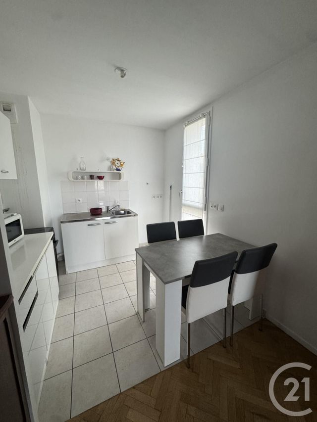 Appartement &agrave; louer - 2 pi&egrave;ces - 45,53 m2 - Bretigny Sur Orge - 91 - ILE-DE-FRANCE