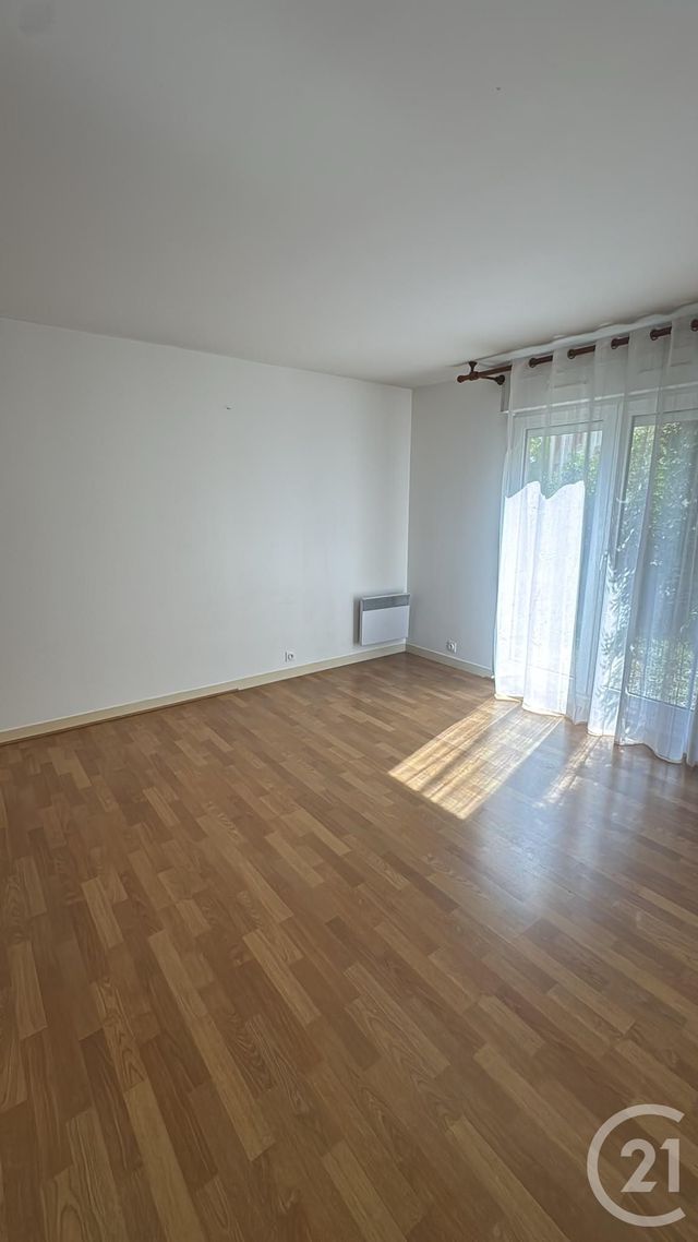 Appartement F2 &agrave; louer - 2 pi&egrave;ces - 47,65 m2 - Arpajon - 91 - ILE-DE-FRANCE