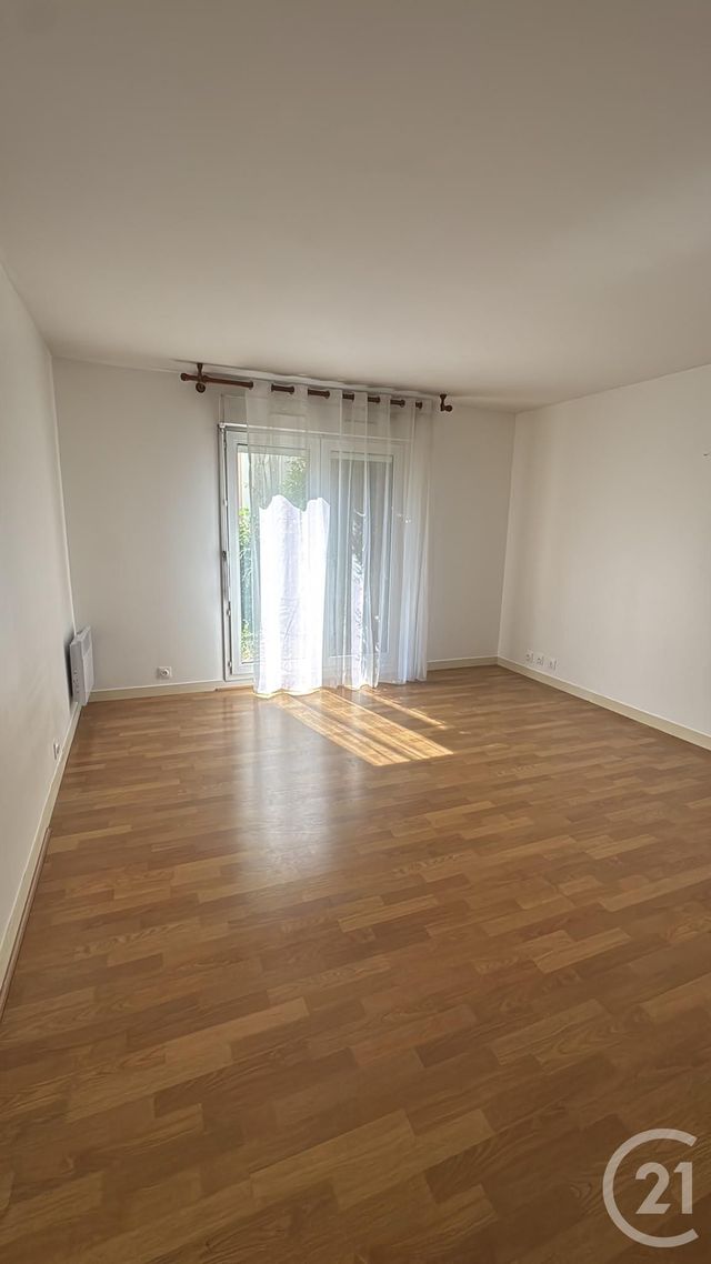 Appartement F2 à louer ARPAJON