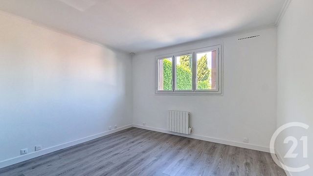 Appartement F1 &agrave; louer - 1 pi&egrave;ce - 20,04 m2 - Bretigny Sur Orge - 91 - ILE-DE-FRANCE