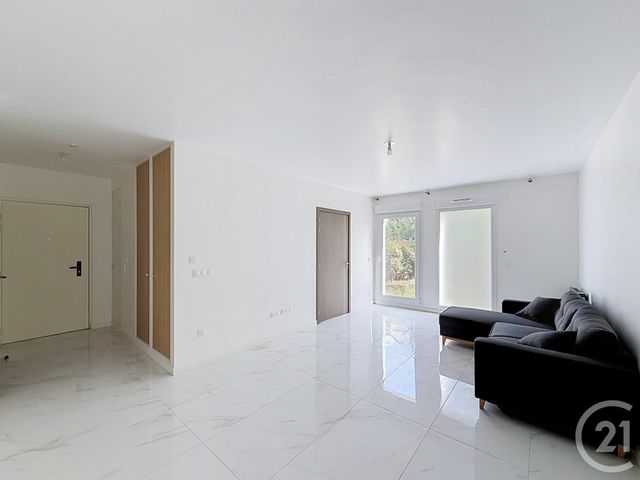 Appartement F2 à vendre STE GENEVIEVE DES BOIS