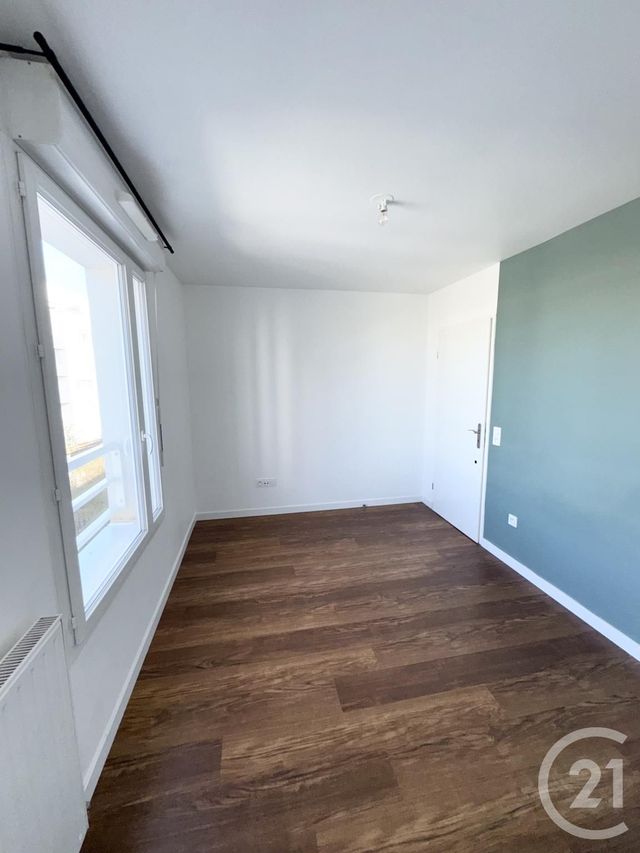 Appartement &agrave; louer - 2 pi&egrave;ces - 43,50 m2 - Bretigny Sur Orge - 91 - ILE-DE-FRANCE