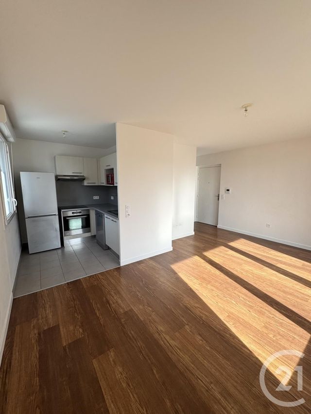 Appartement &agrave; louer - 2 pi&egrave;ces - 43,50 m2 - Bretigny Sur Orge - 91 - ILE-DE-FRANCE