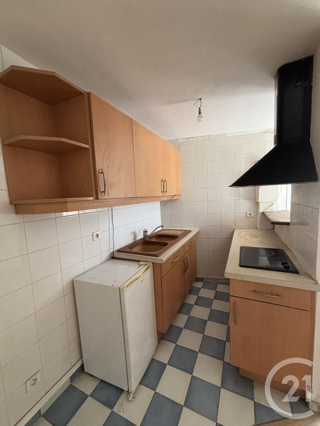 Appartement Studio &agrave; louer - 2 pi&egrave;ces - 25 m2 - Arpajon - 91 - ILE-DE-FRANCE
