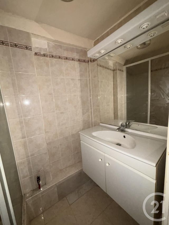 Appartement Studio &agrave; louer - 2 pi&egrave;ces - 25 m2 - Arpajon - 91 - ILE-DE-FRANCE