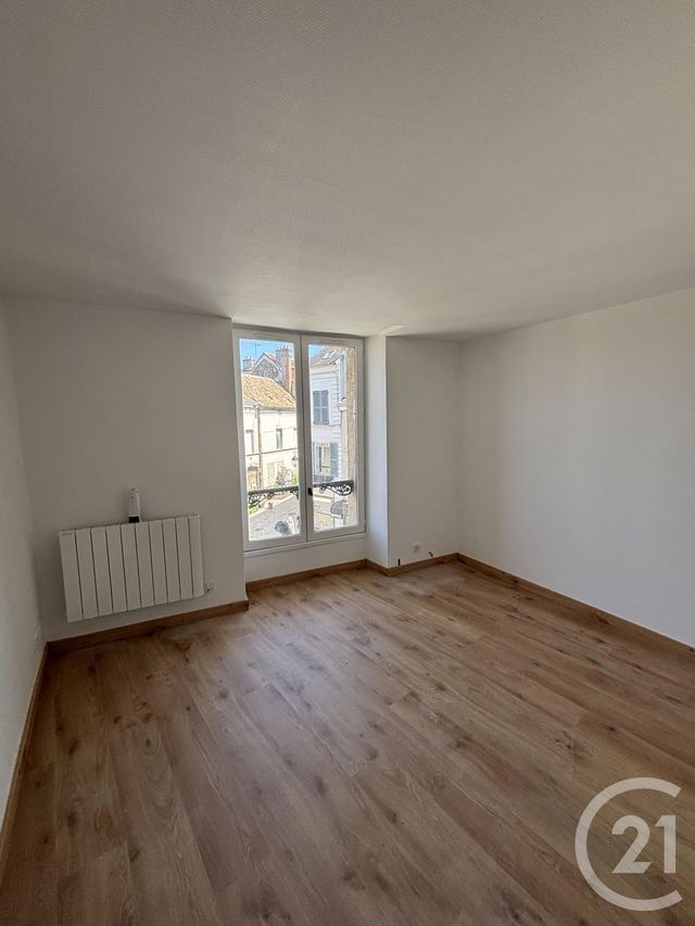 Appartement Studio à louer ARPAJON