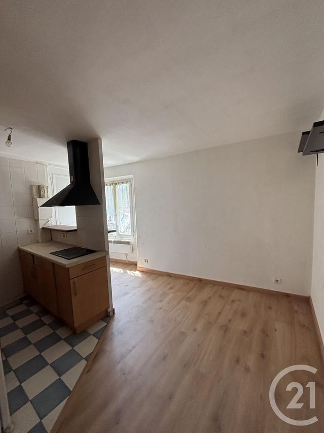 Appartement Studio &agrave; louer - 2 pi&egrave;ces - 25 m2 - Arpajon - 91 - ILE-DE-FRANCE