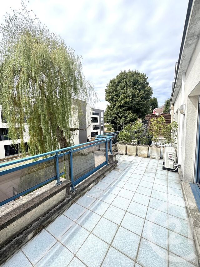 Appartement F2 &agrave; louer - 2 pi&egrave;ces - 57 m2 - Savigny Sur Orge - 91 - ILE-DE-FRANCE