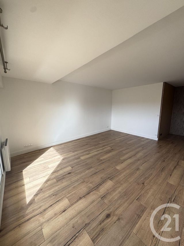 Appartement F2 &agrave; louer - 2 pi&egrave;ces - 53,05 m2 - Arpajon - 91 - ILE-DE-FRANCE