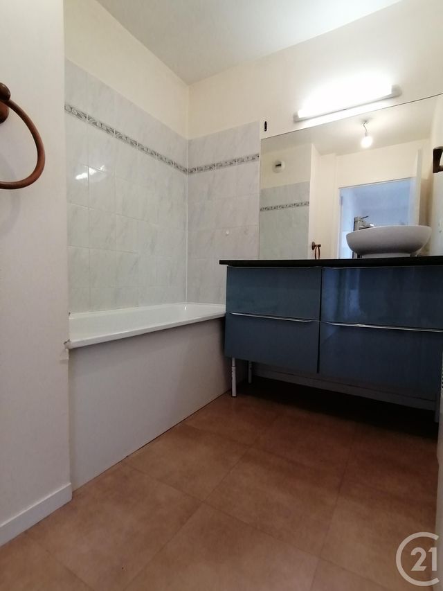 Appartement F3 &agrave; louer - 3 pi&egrave;ces - 53,96 m2 - Bretigny Sur Orge - 91 - ILE-DE-FRANCE