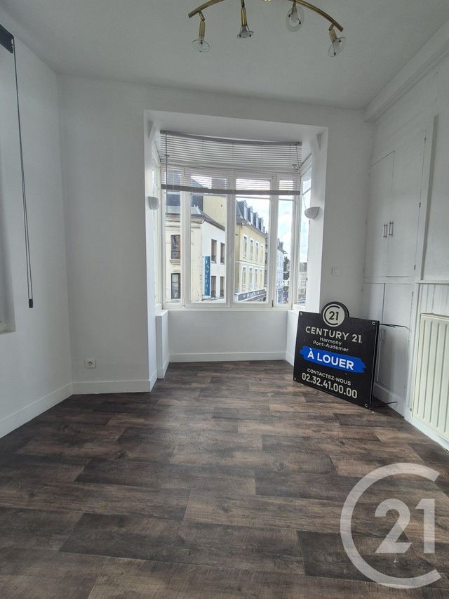 Appartement F3 à louer - 3 pièces - 51,72 m2 - Pont Audemer - 27 - HAUTE-NORMANDIE