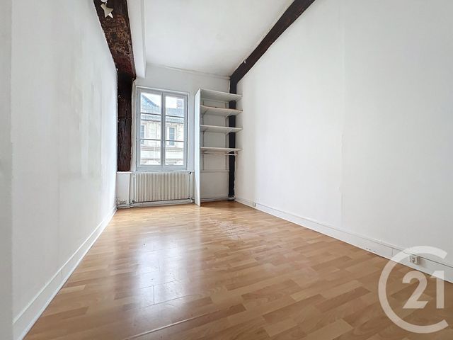 Afficher la photo en grand Immeuble à vendre - 202 m2 - Pont Audemer - 27 - HAUTE-NORMANDIE