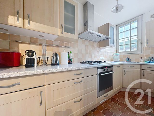 Afficher la photo en grand Immeuble à vendre - 202 m2 - Pont Audemer - 27 - HAUTE-NORMANDIE