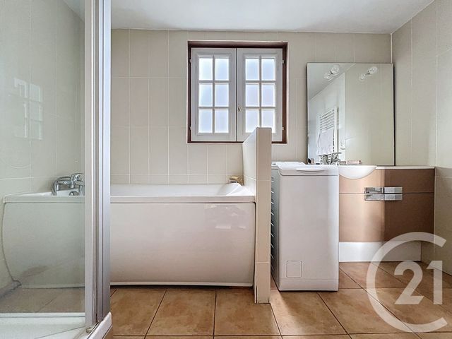 Afficher la photo en grand Immeuble à vendre - 202 m2 - Pont Audemer - 27 - HAUTE-NORMANDIE