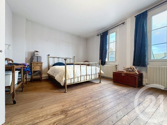 Afficher la photo en grand Immeuble à vendre - 202 m2 - Pont Audemer - 27 - HAUTE-NORMANDIE