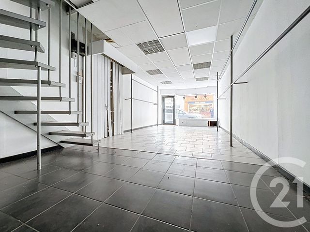 Afficher la photo en grand Immeuble à vendre - 202 m2 - Pont Audemer - 27 - HAUTE-NORMANDIE