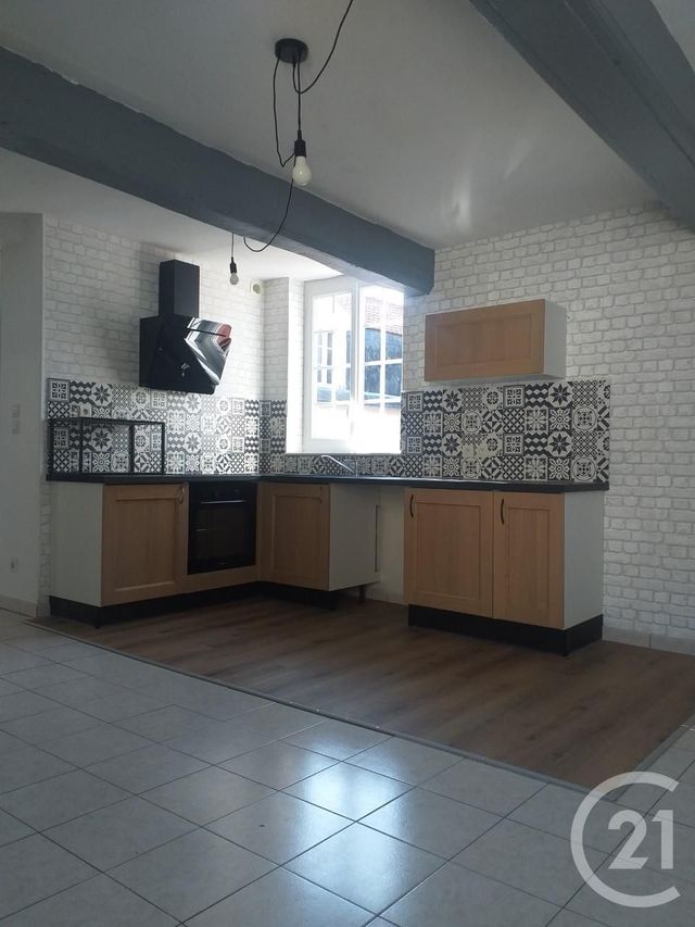 Appartement T4 à louer - 4 pièces - 58,14 m2 - Pont Audemer - 27 - HAUTE-NORMANDIE