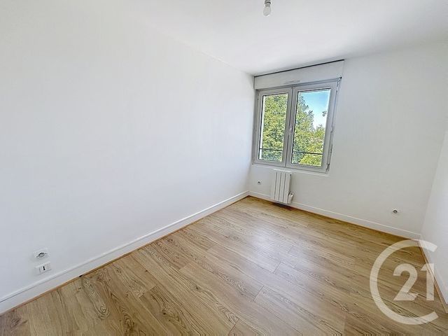 Appartement F3 &agrave; louer - 3 pi&egrave;ces - 58,90 m2 - Quillebeuf Sur Seine - 27 - HAUTE-NORMANDIE