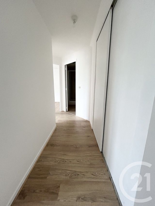 Appartement F3 &agrave; louer - 3 pi&egrave;ces - 58,90 m2 - Quillebeuf Sur Seine - 27 - HAUTE-NORMANDIE