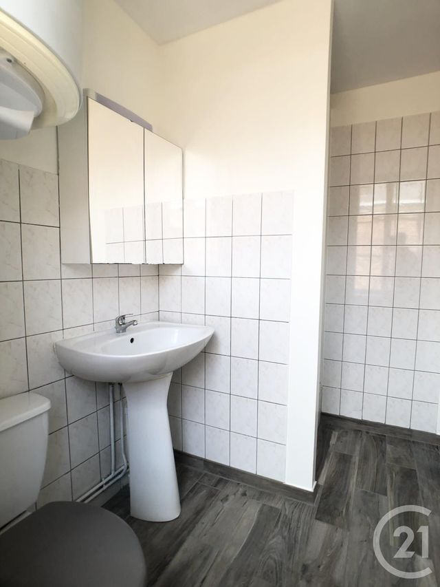 Appartement Duplex &agrave; louer - 3 pi&egrave;ces - 46,12 m2 - Pont Audemer - 27 - HAUTE-NORMANDIE