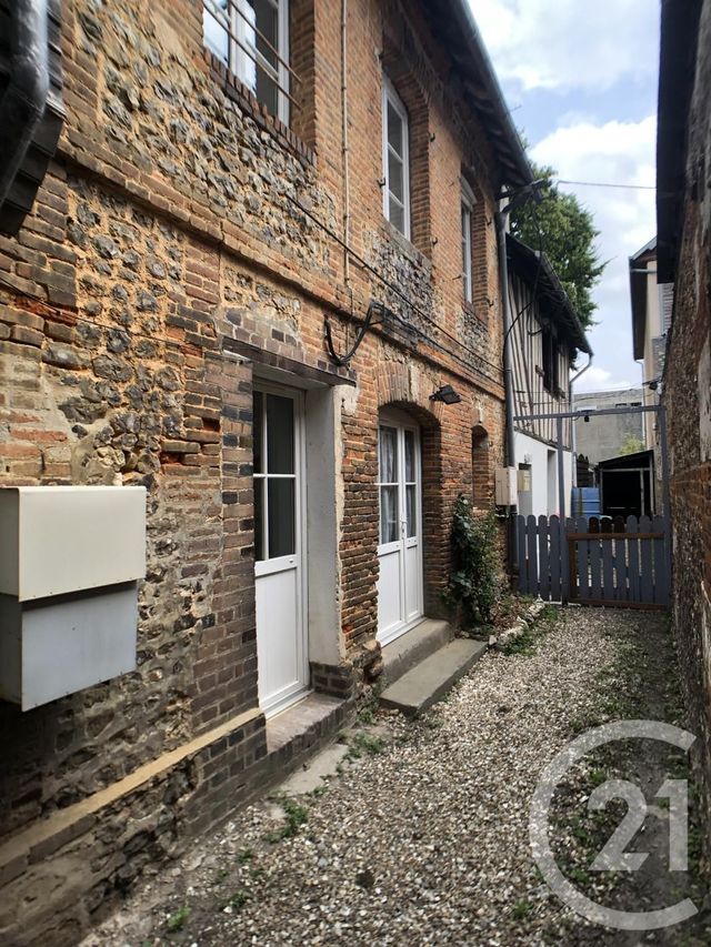 Appartement Duplex &agrave; louer - 3 pi&egrave;ces - 46,12 m2 - Pont Audemer - 27 - HAUTE-NORMANDIE