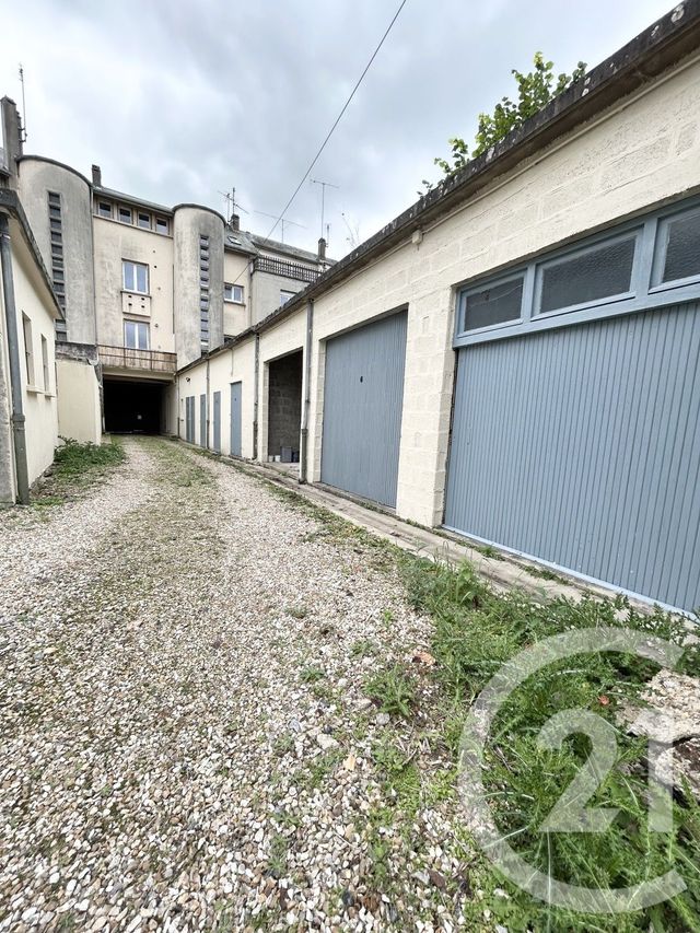 parking - PONT AUDEMER - 27