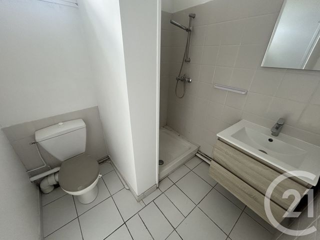 Appartement &agrave; louer - 2 pi&egrave;ces - 53,95 m2 - Pont Audemer - 27 - HAUTE-NORMANDIE