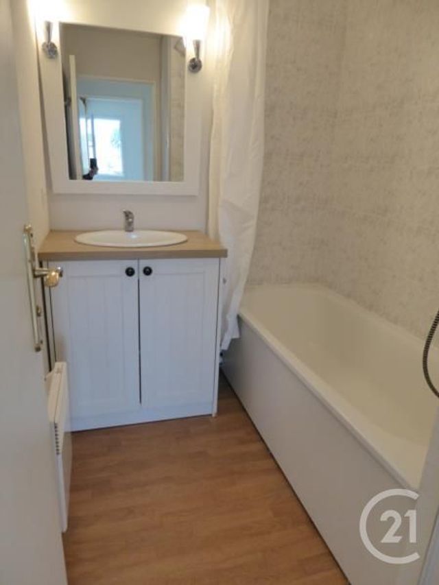 Appartement F2 &agrave; vendre - 2 pi&egrave;ces - 38 m2 - Beuzeville - 27 - HAUTE-NORMANDIE
