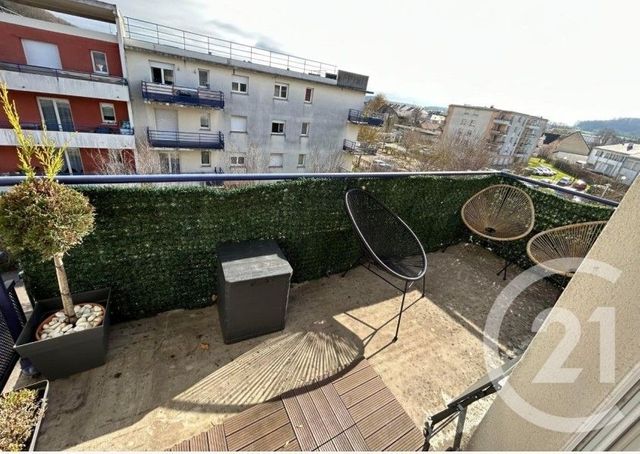 Appartement T2 &agrave; louer - 2 pi&egrave;ces - 50,85 m2 - Pont Audemer - 27 - HAUTE-NORMANDIE