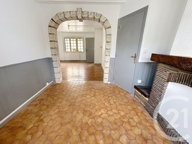 Maison &agrave; louer - 4 pi&egrave;ces - 80,25 m2 - Corneville Sur Risle - 27 - HAUTE-NORMANDIE