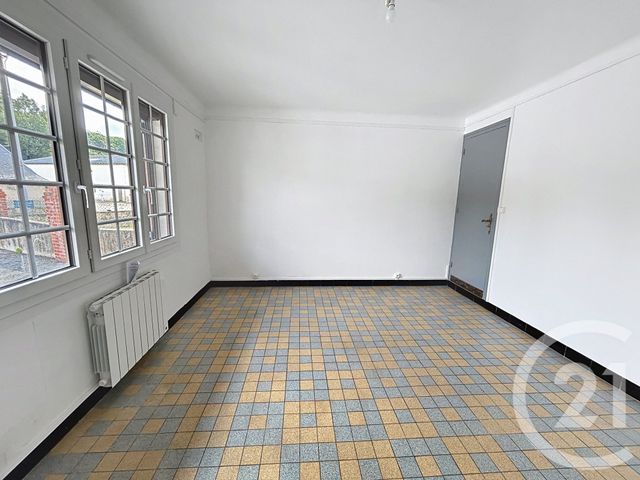 Maison &agrave; louer - 4 pi&egrave;ces - 80,25 m2 - Corneville Sur Risle - 27 - HAUTE-NORMANDIE