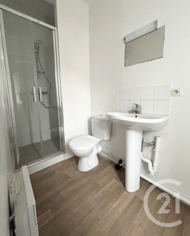 Appartement Studio &agrave; louer - 1 pi&egrave;ce - 22,78 m2 - Pont Audemer - 27 - HAUTE-NORMANDIE