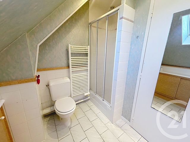 Maison &agrave; louer - 5 pi&egrave;ces - 120,55 m2 - Fourmetot - 27 - HAUTE-NORMANDIE