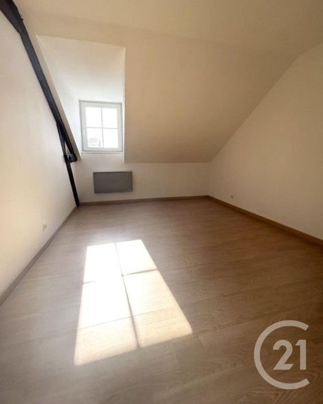 Maison &agrave; louer - 3 pi&egrave;ces - 93,27 m2 - Pont Audemer - 27 - HAUTE-NORMANDIE