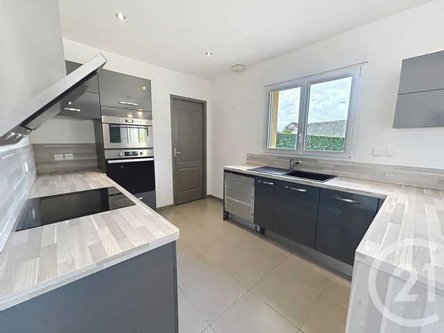Maison &agrave; louer - 5 pi&egrave;ces - 113 m2 - Valletot - 27 - HAUTE-NORMANDIE