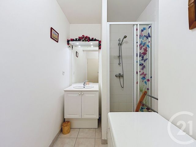 Appartement F1 &agrave; louer - 1 pi&egrave;ce - 34,86 m2 - Beuzeville - 27 - HAUTE-NORMANDIE