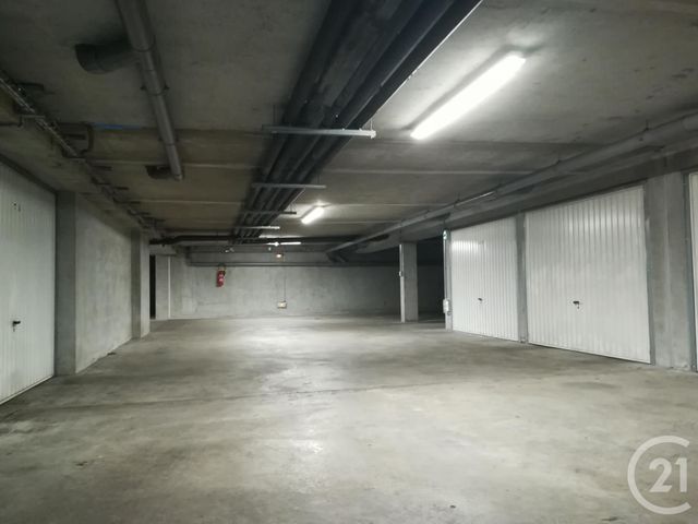 Parking &agrave; louer - 15 m2 - Nantes - 44 - PAYS-DE-LOIRE