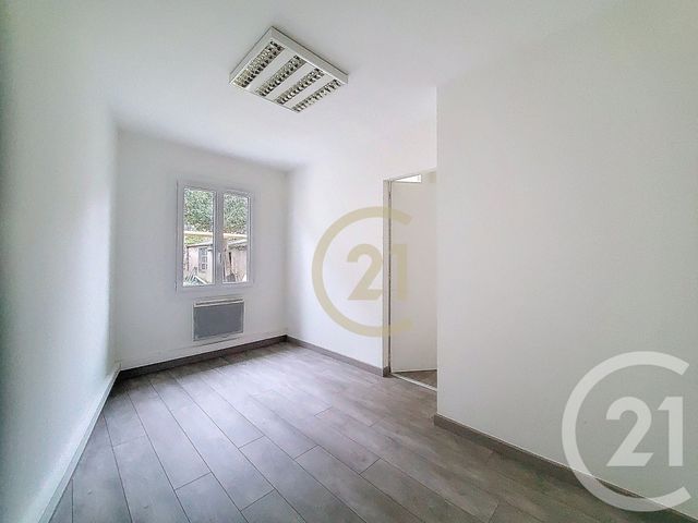 Commerce &agrave; louer - 81 m2 - 44 - PAYS-DE-LOIRE