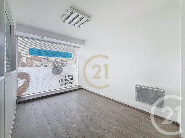 Commerce &agrave; louer - 81 m2 - 44 - PAYS-DE-LOIRE