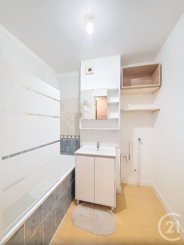 Appartement F3 &agrave; louer - 3 pi&egrave;ces - 60,60 m2 - Reze - 44 - PAYS-DE-LOIRE