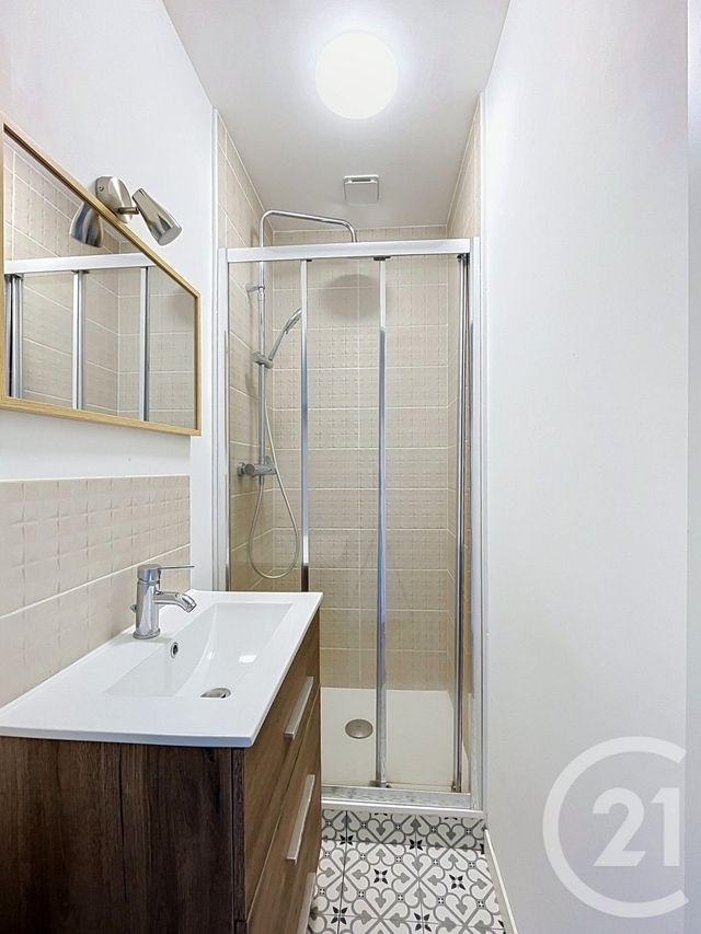 Appartement T5 &agrave; vendre - 5 pi&egrave;ces - 74,51 m2 - Reze - 44 - PAYS-DE-LOIRE