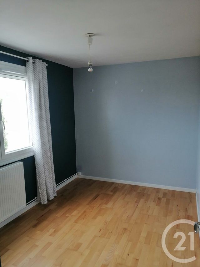 Appartement T5 &agrave; louer - 5 pi&egrave;ces - 90,48 m2 - Reze - 44 - PAYS-DE-LOIRE