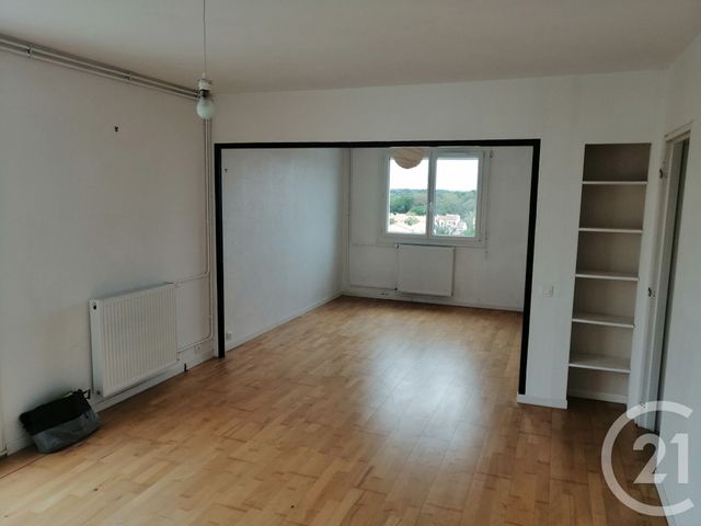 Appartement T5 &agrave; louer - 5 pi&egrave;ces - 90,48 m2 - Reze - 44 - PAYS-DE-LOIRE